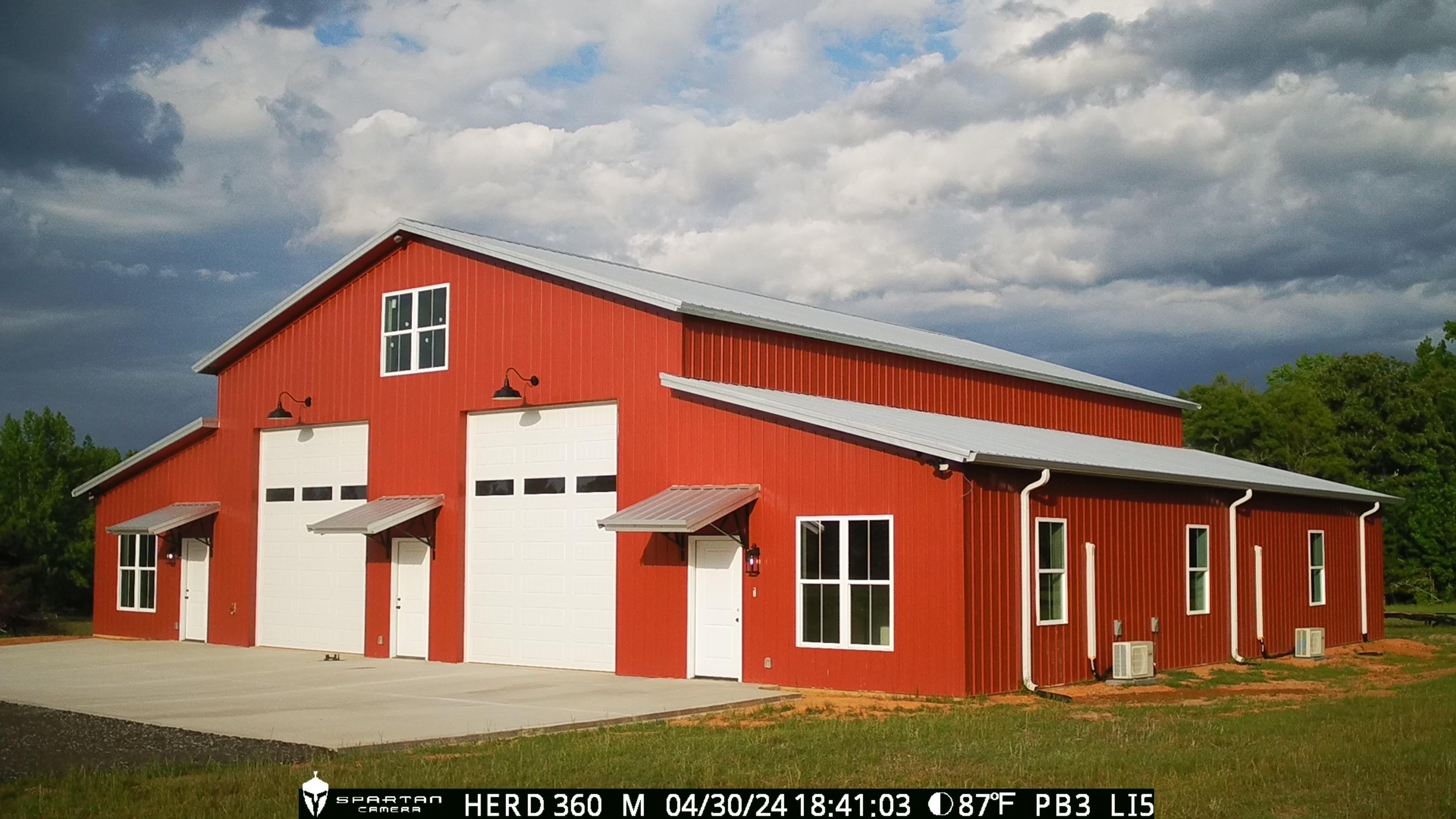 Herd 360 Bargin Barn