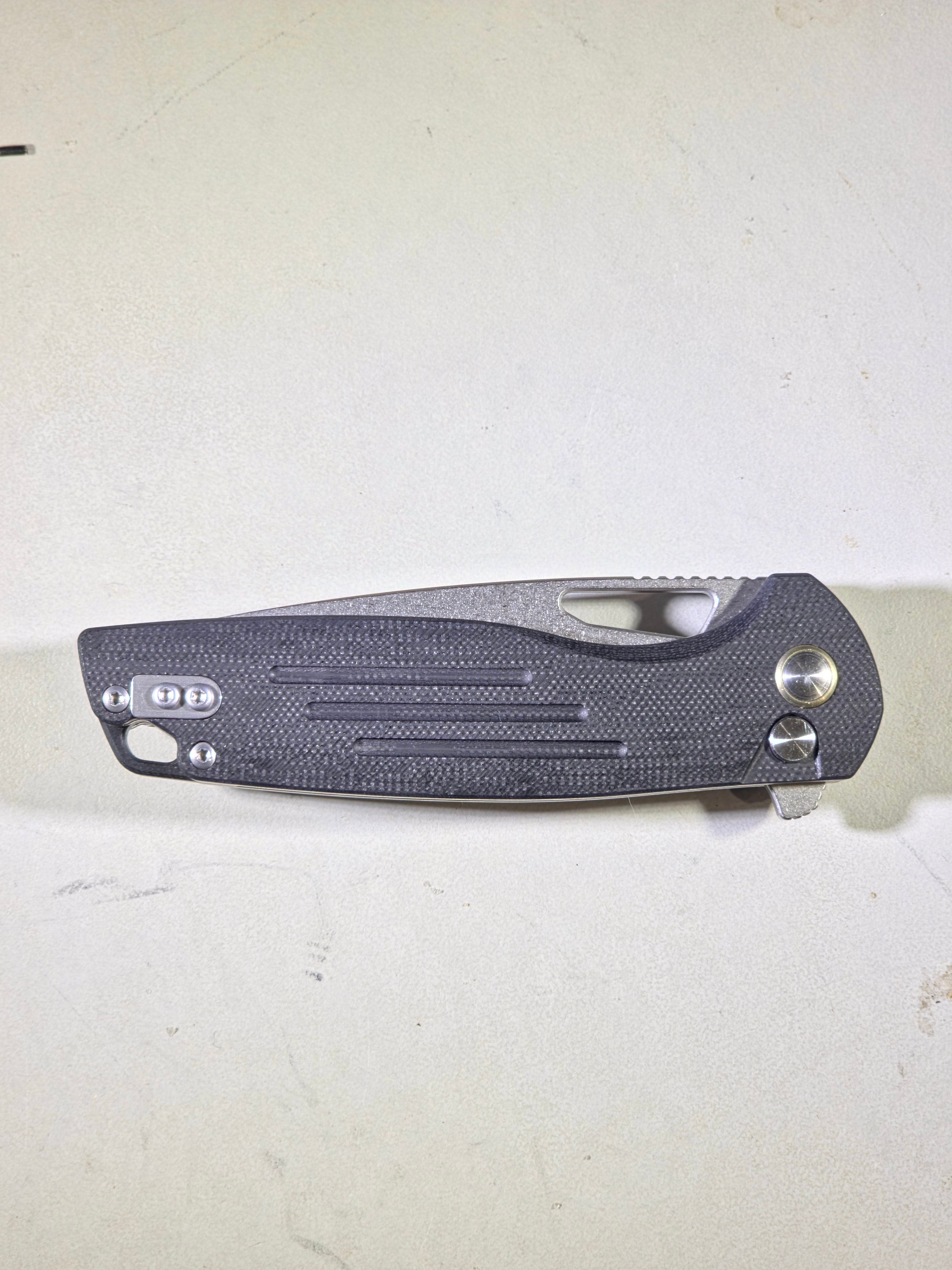 BL45 Button Lock Drop Point Flipper