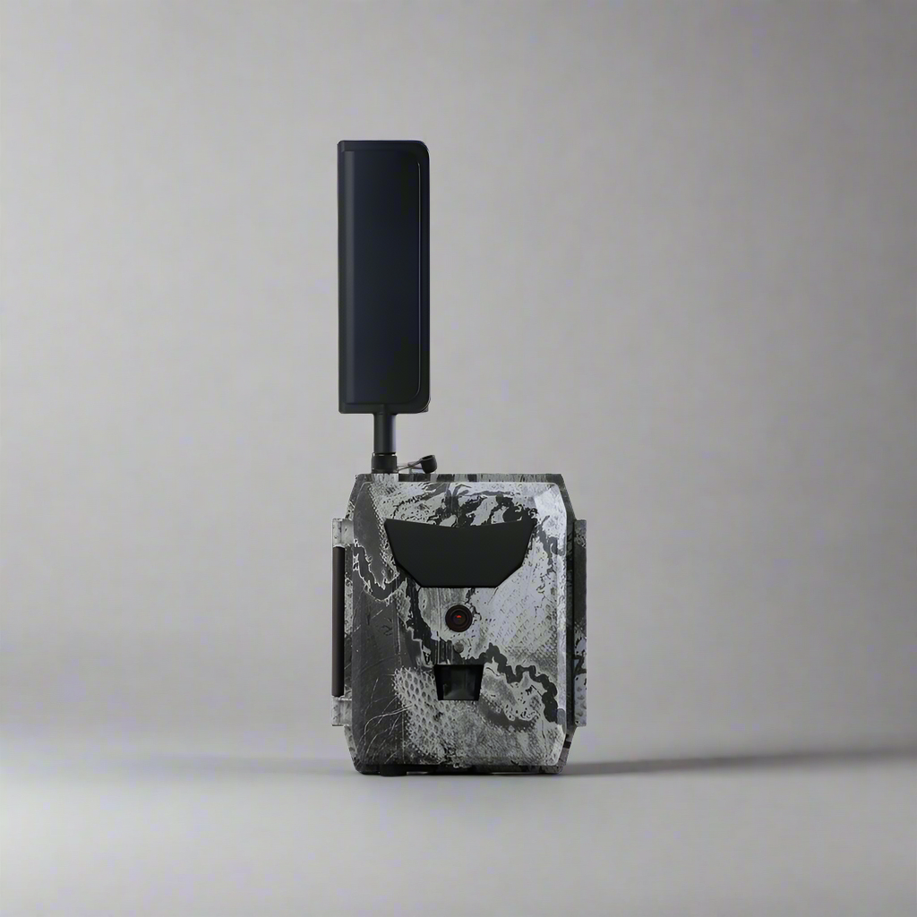 Spartan GoLive Camera + Herd 360 X3 Solar Panel + Sandisk 128GB SD Card Bundle