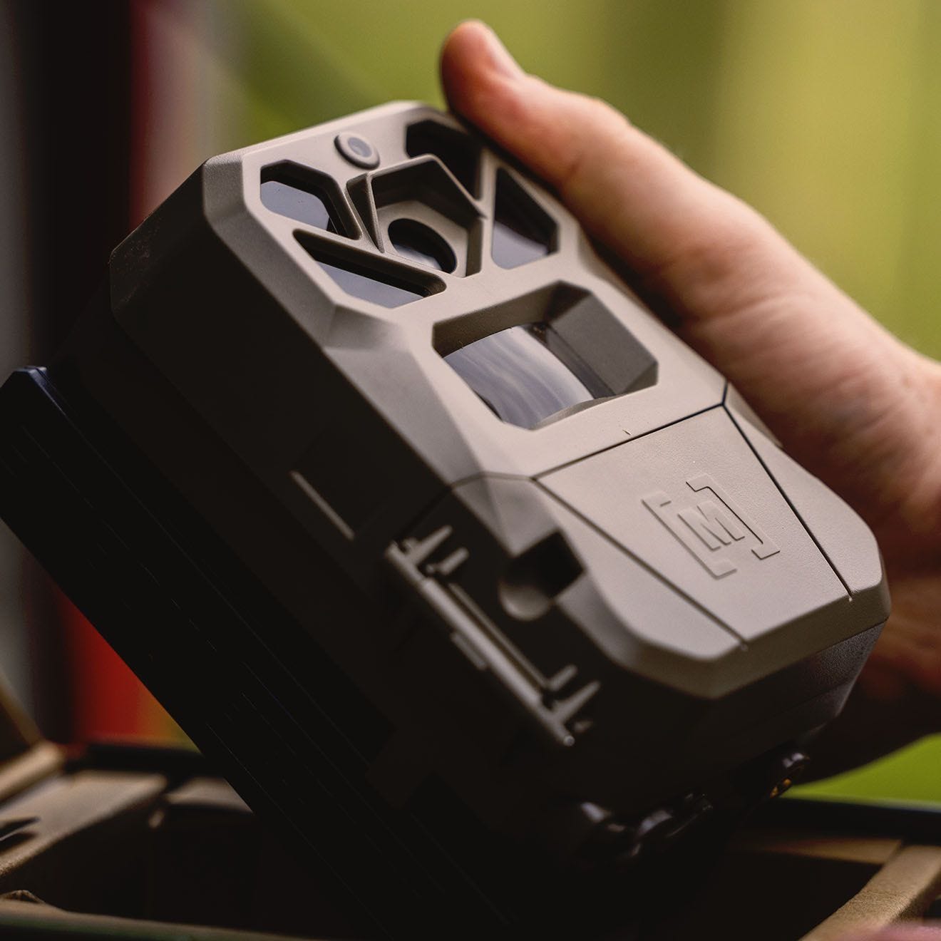 Moultrie EDGE 2 PRO CELLULAR TRAIL CAMERA