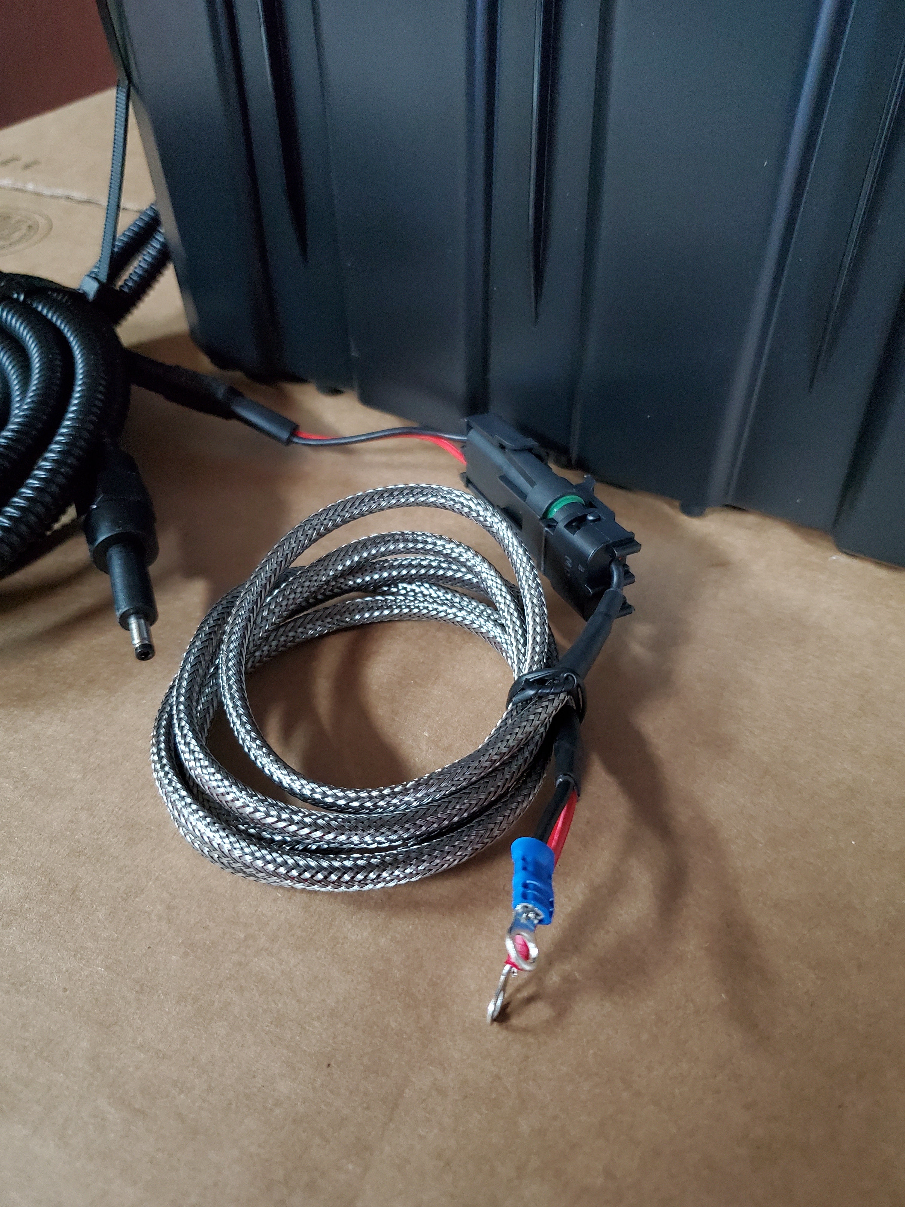 Herd 360 Spartan Gocam Battery Solar Quick Disconnect Pigtail