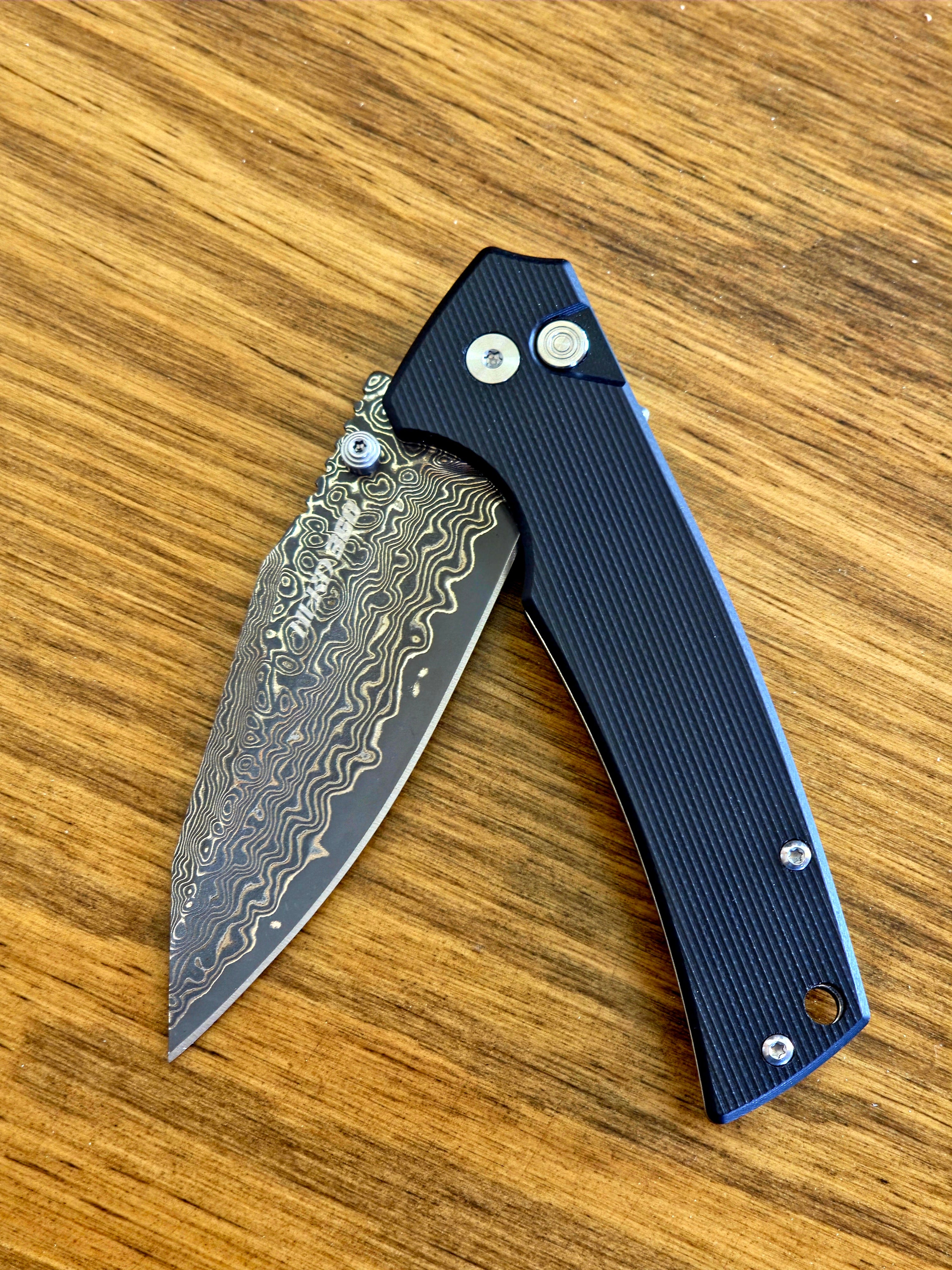 Herd 360 Knives