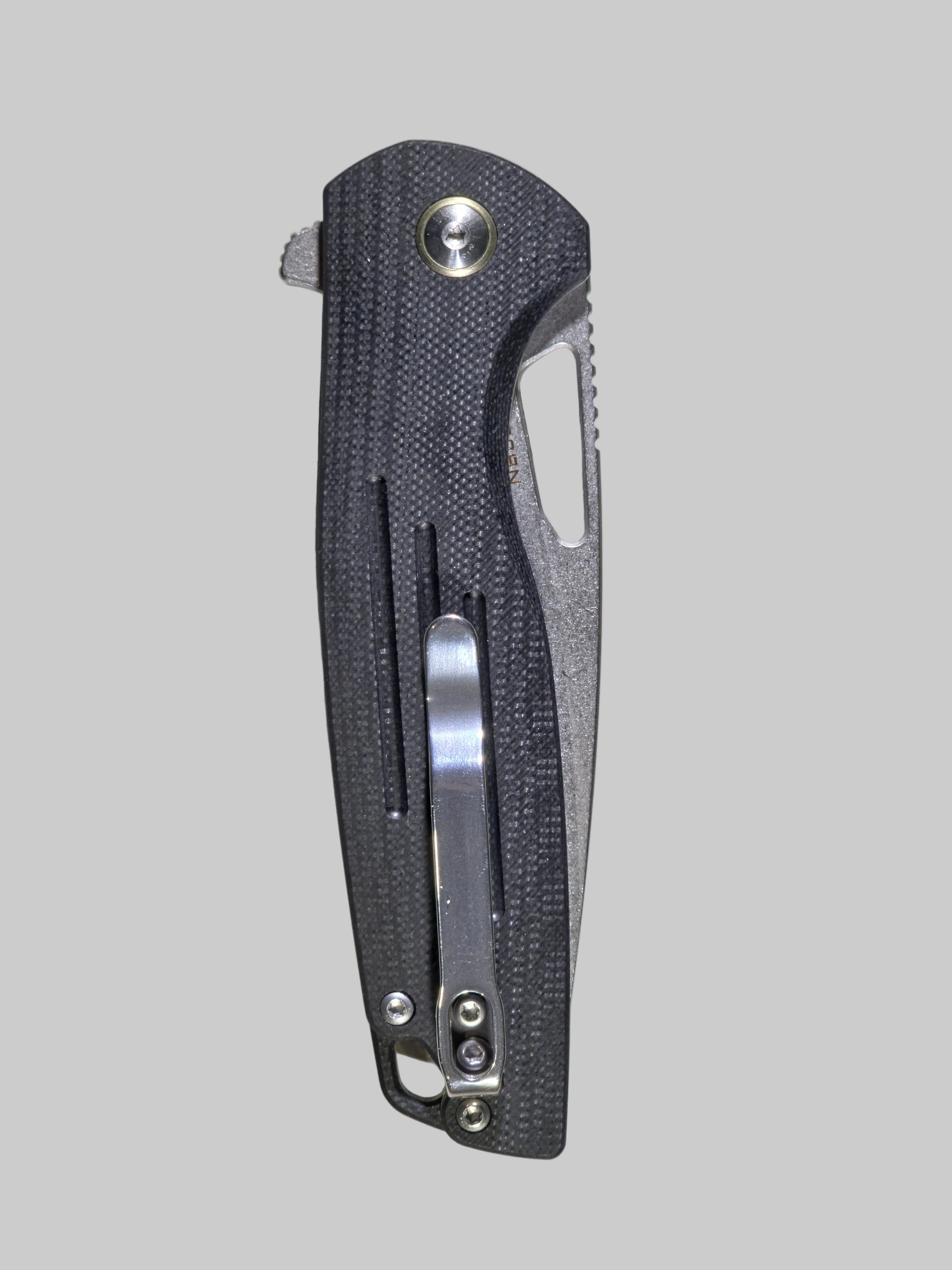 BL45 Button Lock Drop Point Flipper