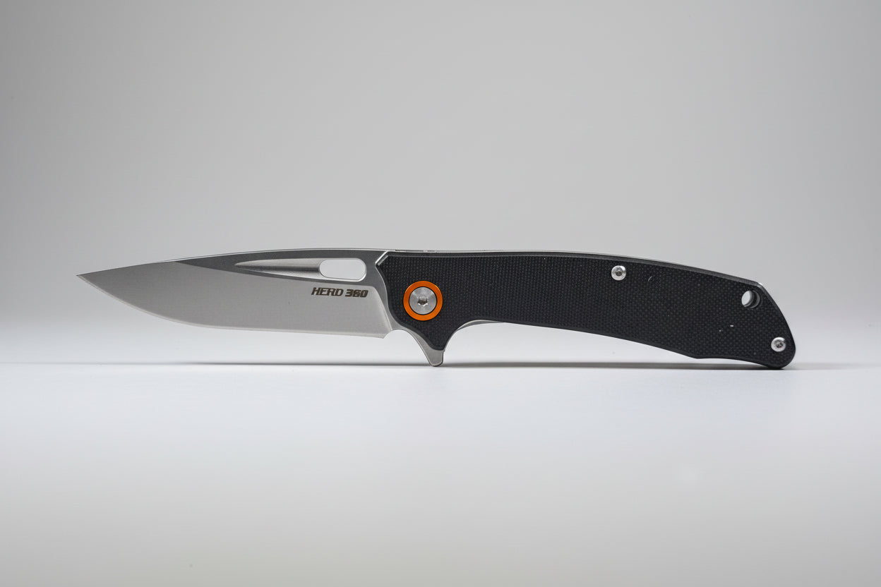 LL-T57 Liner Lock Slim Flipper