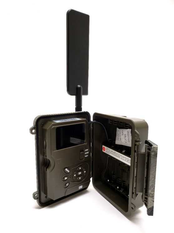 SPARTAN GOCAM ATT 4G/LTE WHITE FLASH Model: GC-A4Gc2
